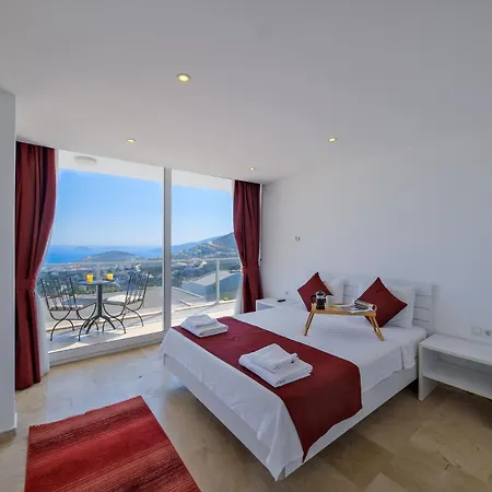 Villa Lumiere 3 *
