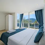 Lumiere 3 Villa