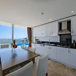 Villa Lumiere 3 *