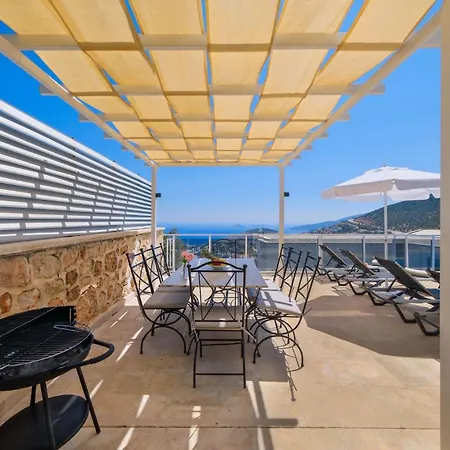 Villa Lumiere 3 *